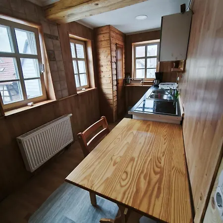 Leon Apartment *